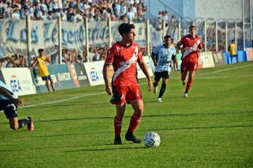 Deportivo Maipú, Racing de Córdoba