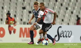 Campeones, Independiente Rivadavia, River Plate