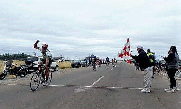 Ciclismo Amateur, Lateral Este