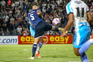 Ascenso, Independiente 1- Racing Cba 1