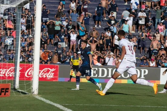 Independiente Rivadavia, Lanús