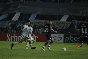 Independiente Rivadavia, Atlético Tucumán, Monumental José Fierro