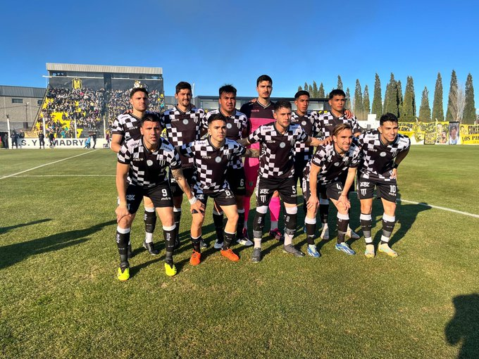 Gimnasia y Esgrima, Deportivo Madryn