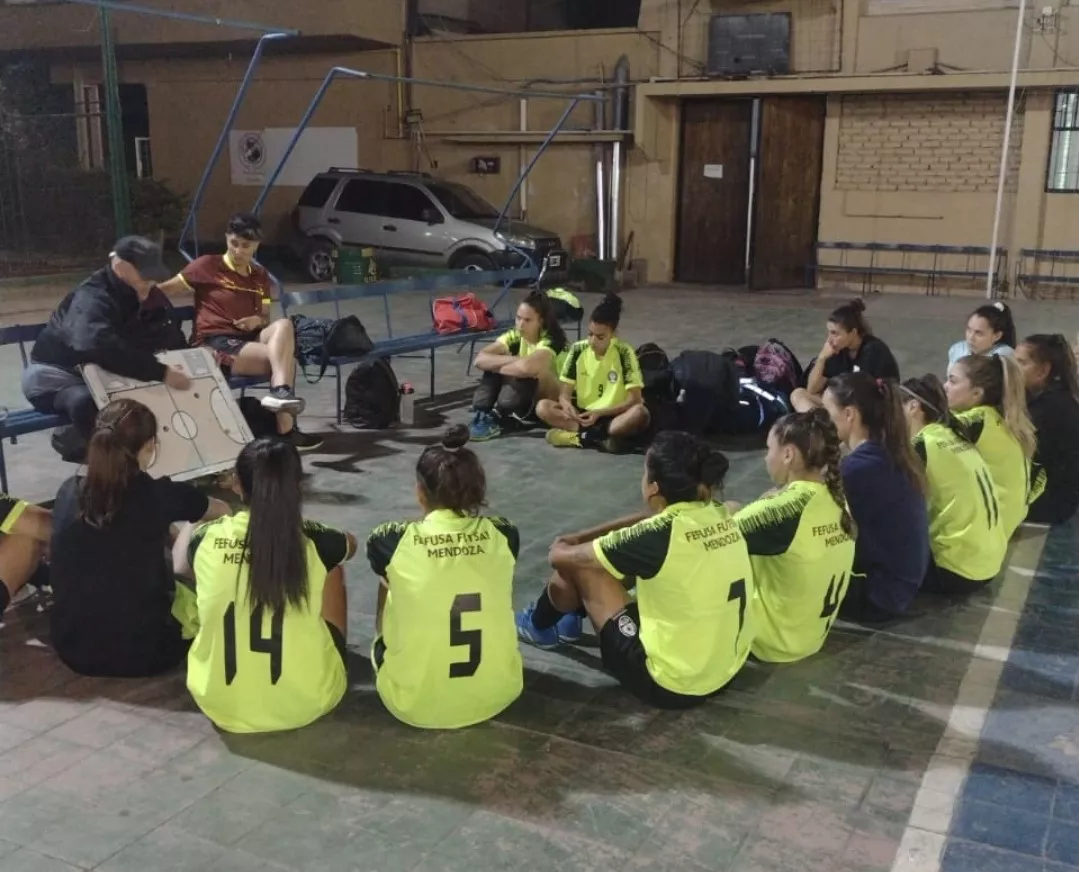 Futsal, guerreras mendocinas