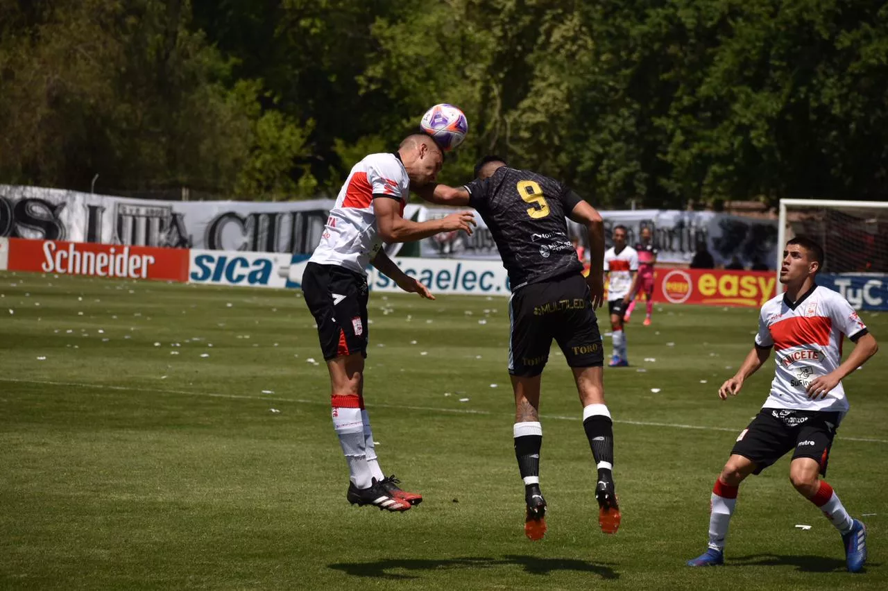 Primera Nacional, Gimnasia 1- Deportivo Moron 1