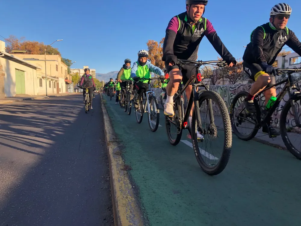 Costarelli - Zalazar bicicleteada