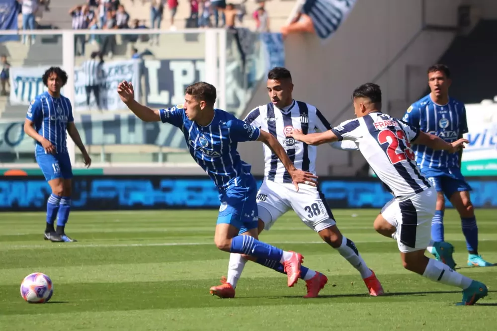 Futbol de Primera, Talleres 3- Godoy Cruz 1