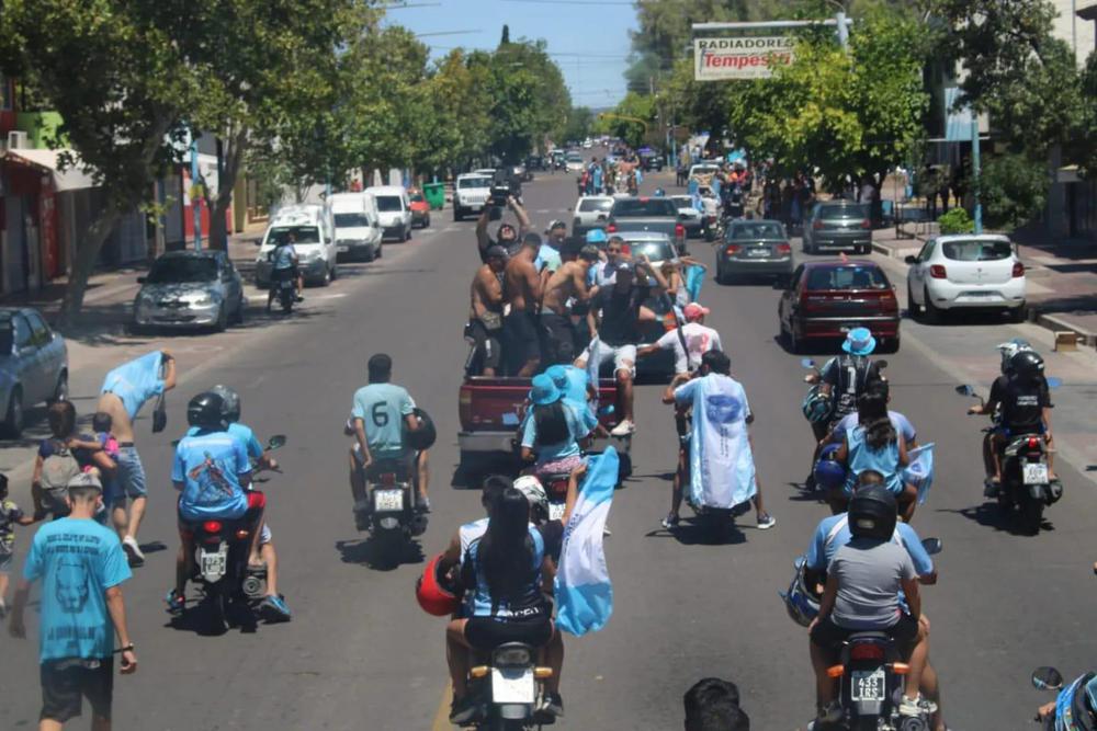 Regional, recibimiento a Gutierrez