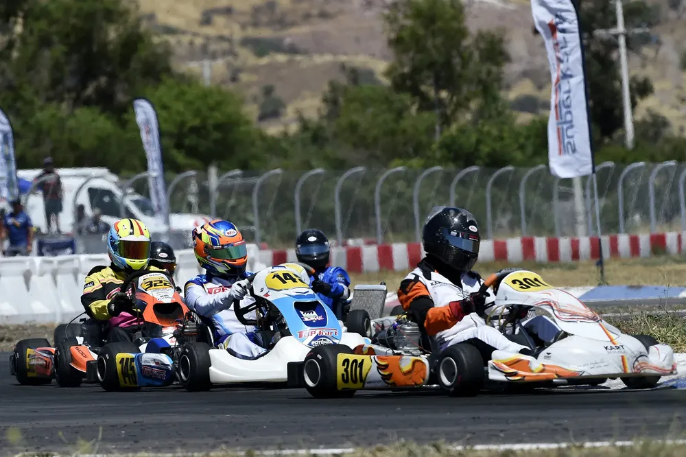Karting, Tour Primavera-Verano