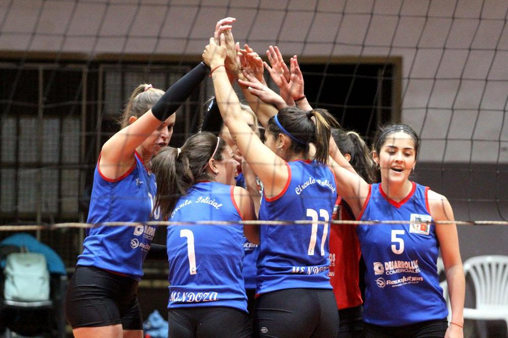 Voley, femenino, Círculo Policial venció a Maipu