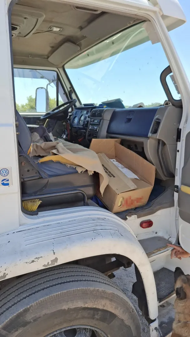 procedimiento_de_mas_de_63_kilos_de_cocaina_-_transportados_en_un_camion_y_secuestrado_dentro_de_un_inmueble_4