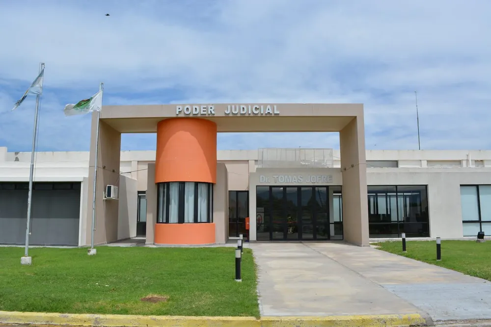 Edificio-Multifuero-Dr.-Tomas-Jofre-Santa-Rosa-del-Conlara-1536x1025