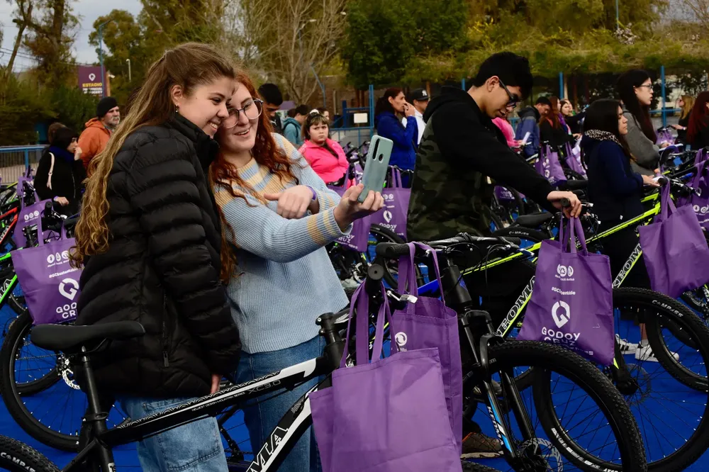 septima entrega de bicis abanderados y escoltas godoy cruz mendoza garcia zalazar 4