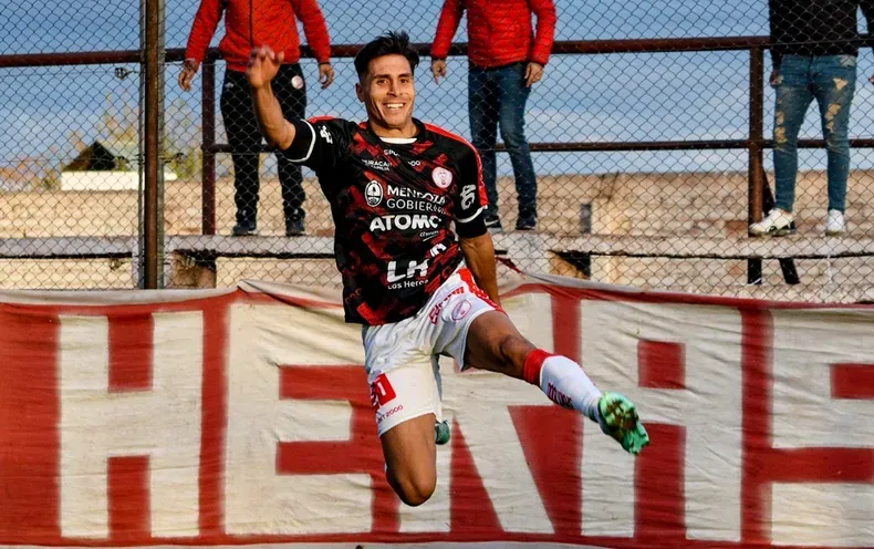 Federal A, Huracán 2- Estudiantes 1