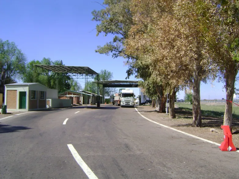 ba1e9350d6fea72bad8e8cc37c1b180f_L