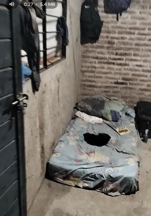 Mendoza allanamiento rescatan 21 mayores 6 menores de edad (37)
