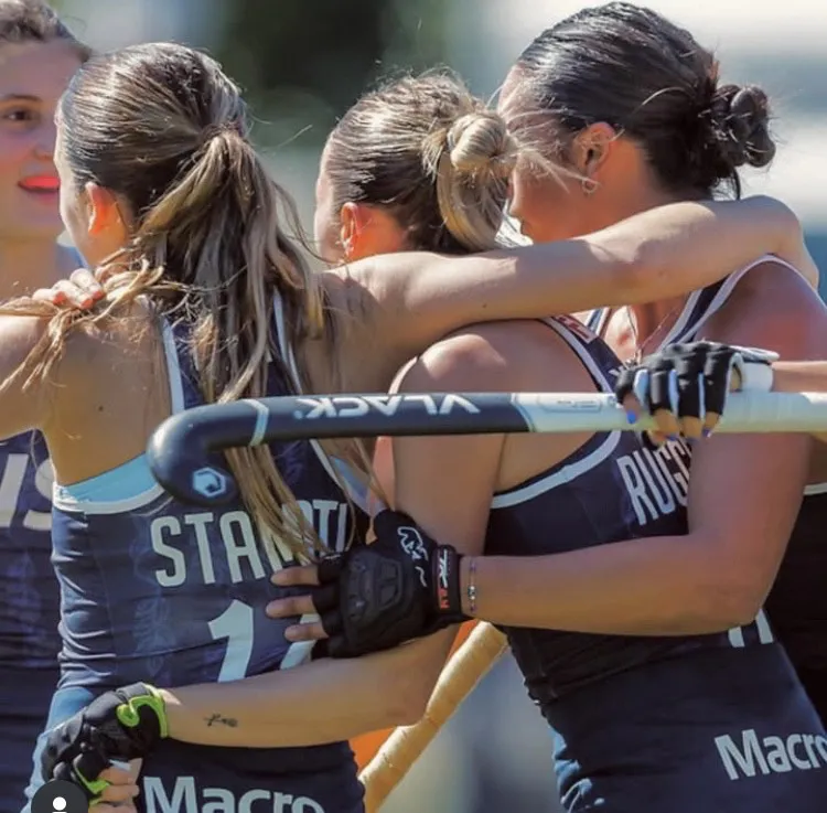 Hockey sobre cesped, Ariana Arias, Seleccion