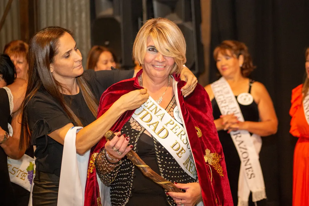 reinas adultos mayores