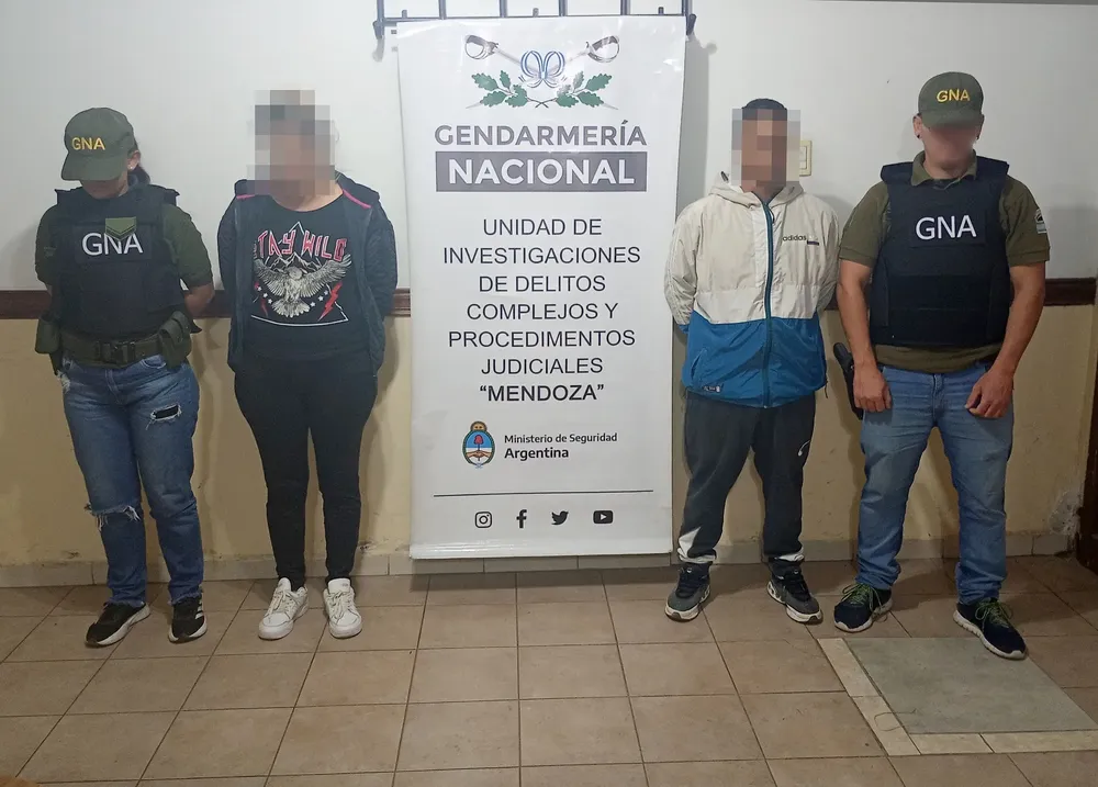 Allanamiento en Mendoza detenidos (1)