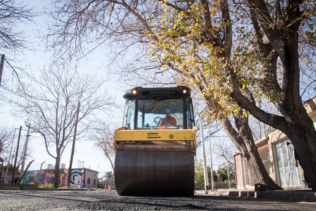 Las Heras, pavimentación de un centenar de calles