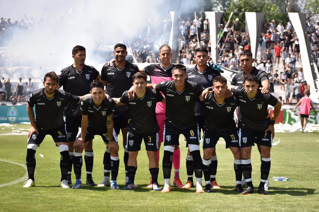 Ascenso, Gimnasia a 4tos de final