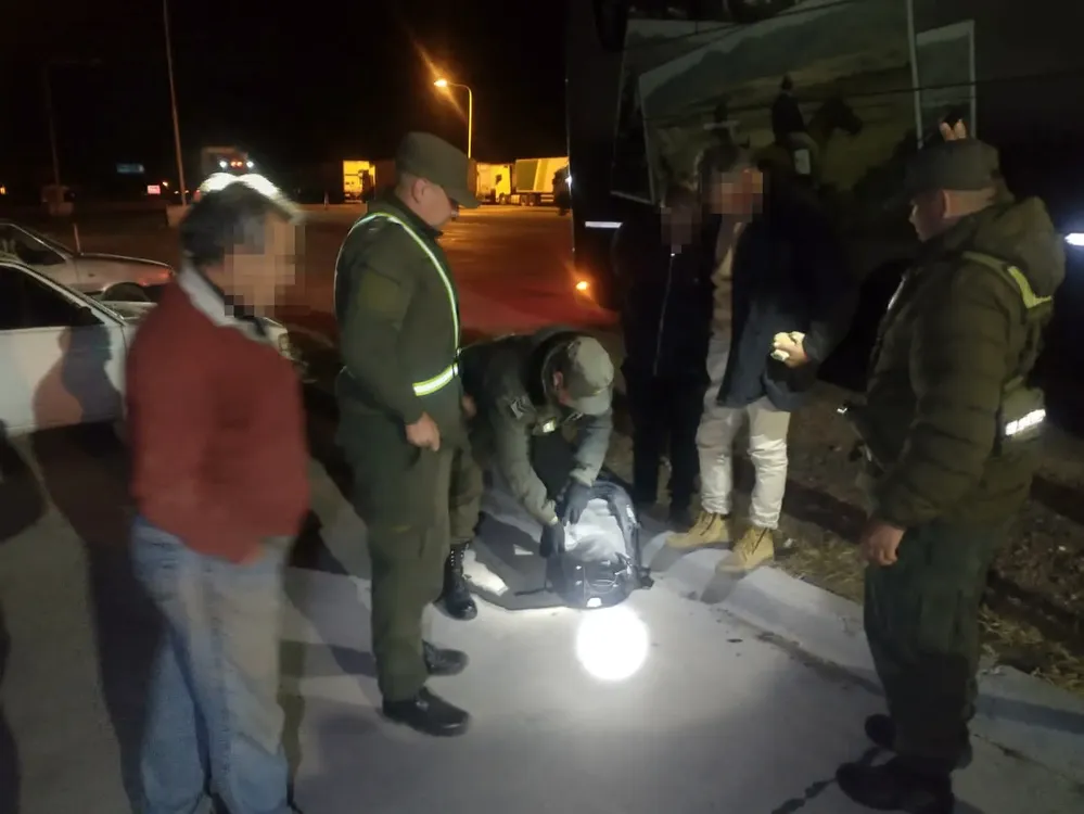 Mendoza más de 1 kg cocaína (3)