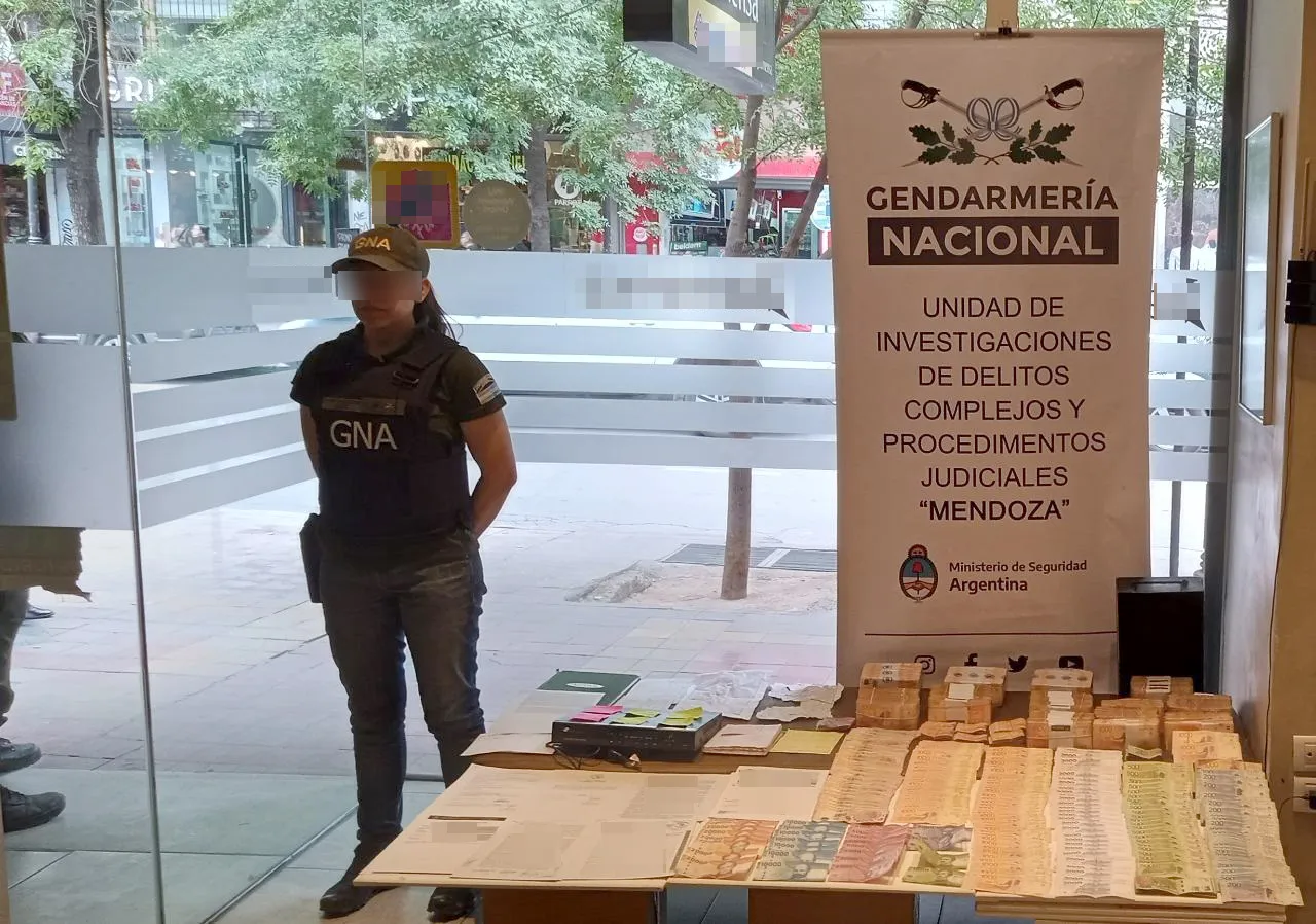 Múltiples allanamientos Mendoza y Rosario GNA (3)