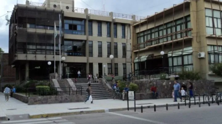 f720x404-95065_136637_5050