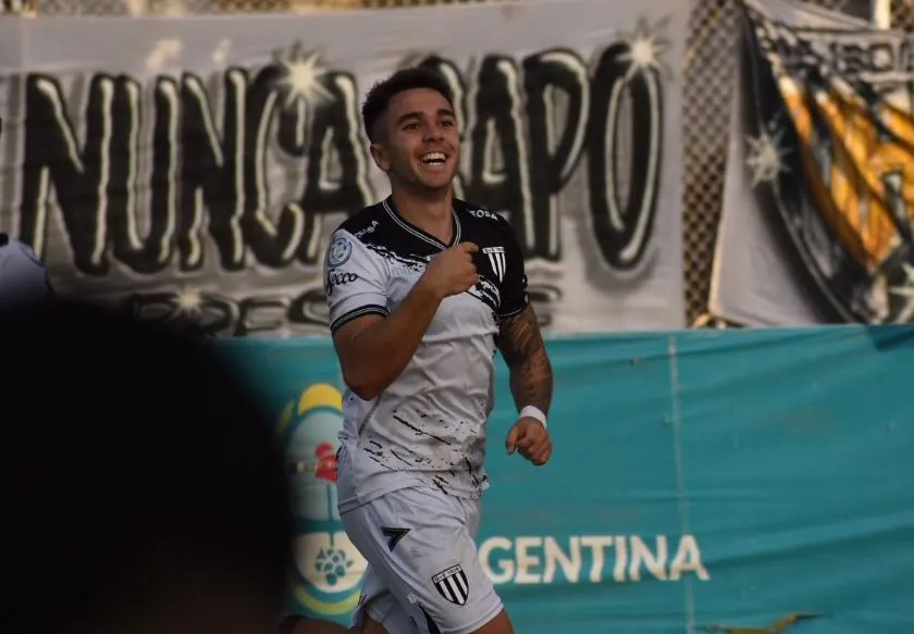 Nacional, Gimnasia 3- Alvarado  1