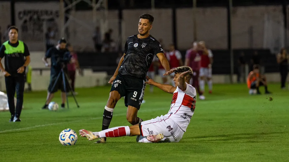 Gimnasia y Esgrima, Deportivo Morón, 3ra fecha