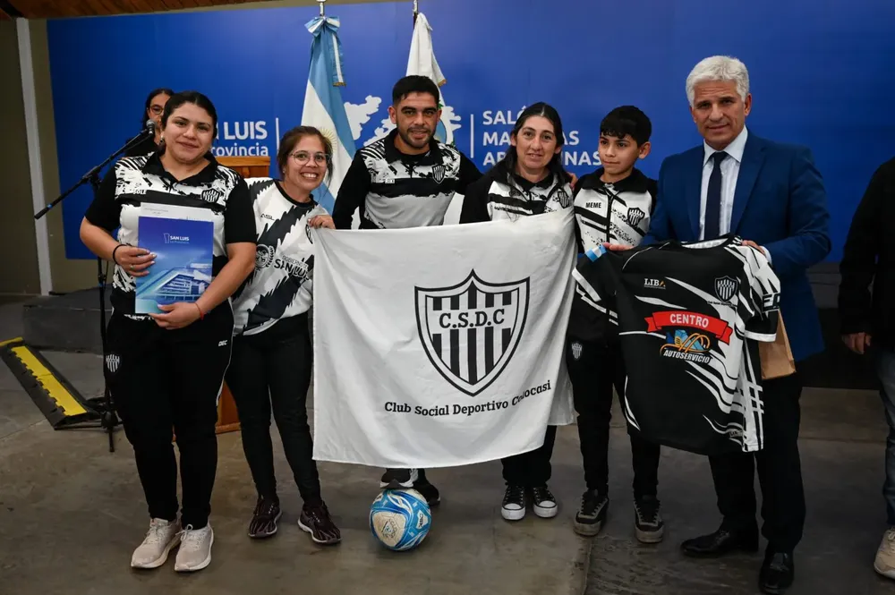 Creciendo con tu club, 14 instituciones beneficiadas
