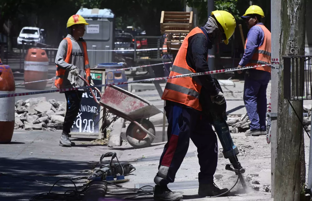 obras calle colon godoy cruz mendoza