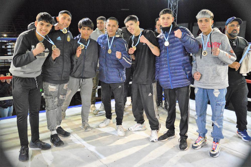 Boxeo, Guantes de Oro, Mitre 1771