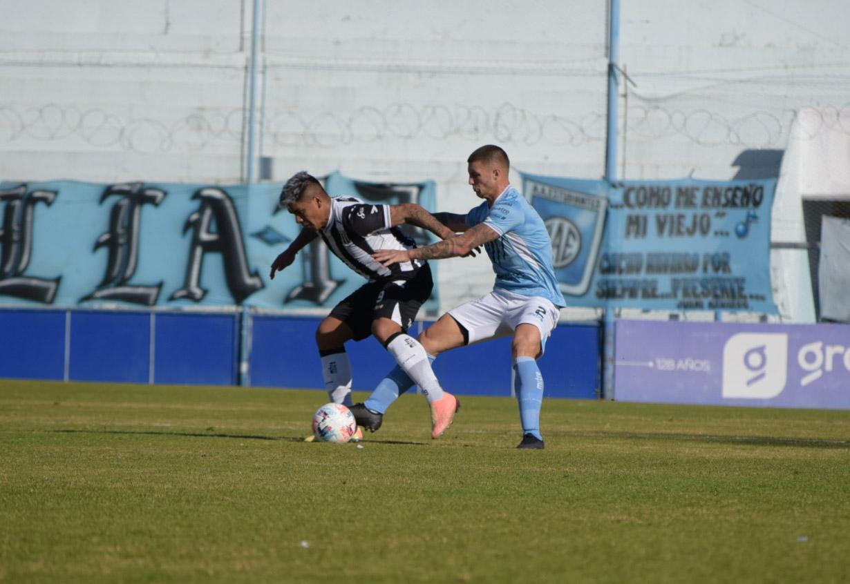 Primera Nacional, Estudiantes de Rio Cuarto y Gimnasia de Mendoza empataron 1 a 1