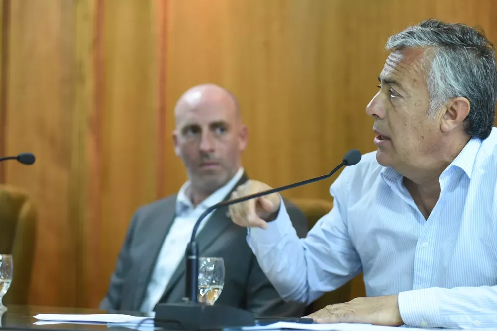 Registro de Huellas Genéticas (19)