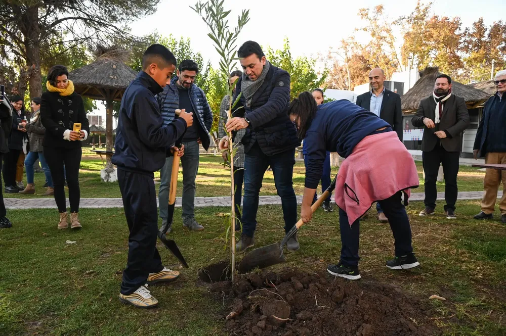 juramento ambiental 2023 plantacion de arboles garcia zalazar