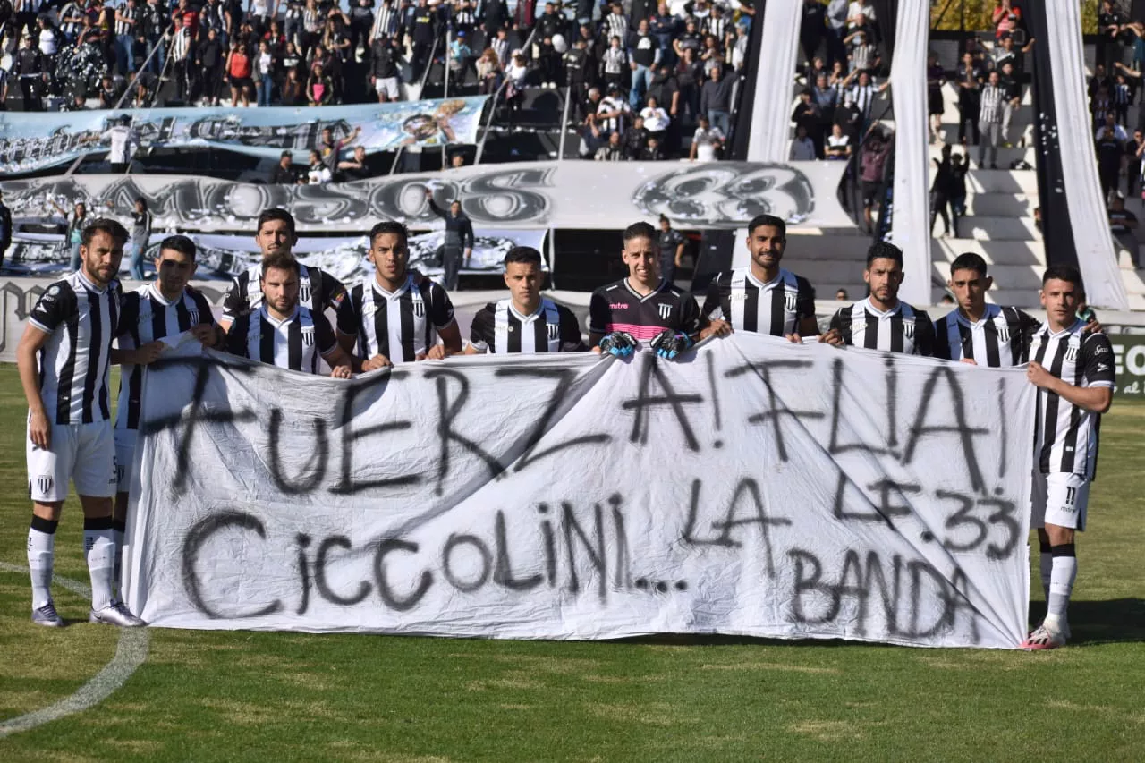 Ascenso, Gimnasia y Esgrima de Mendoza