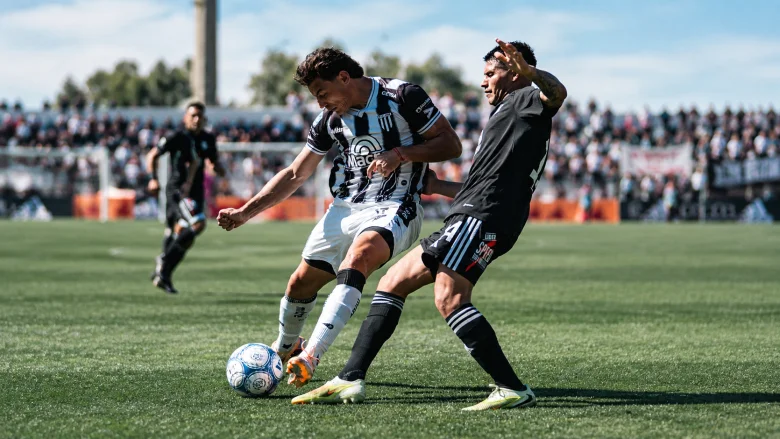 Gimnasia y Esgrima, Deportivo Riestra