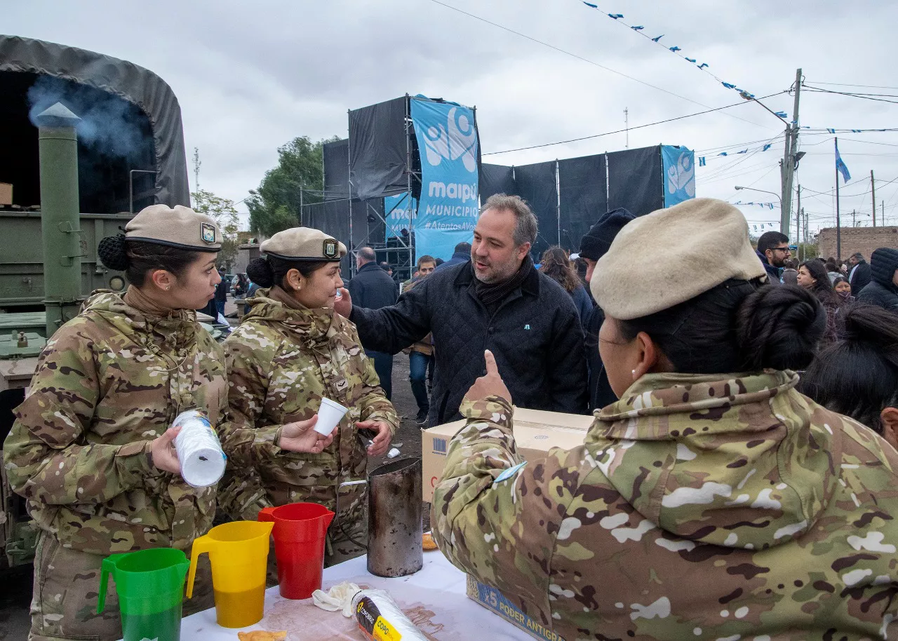 Festejo 25 de mayo Maipú 3