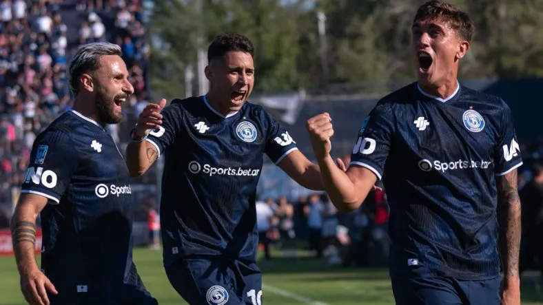 Independiente Rivadavia, Argentinos Juniors