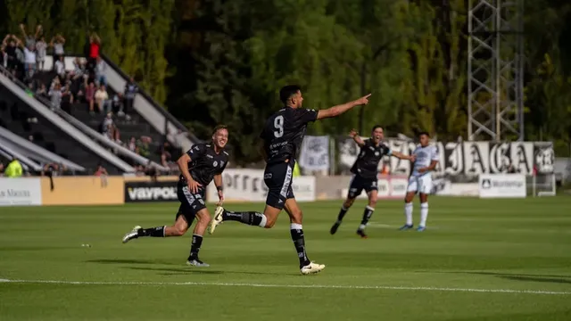 Gimnasia y Esgrima, Chaco For Ever, lobo invicto