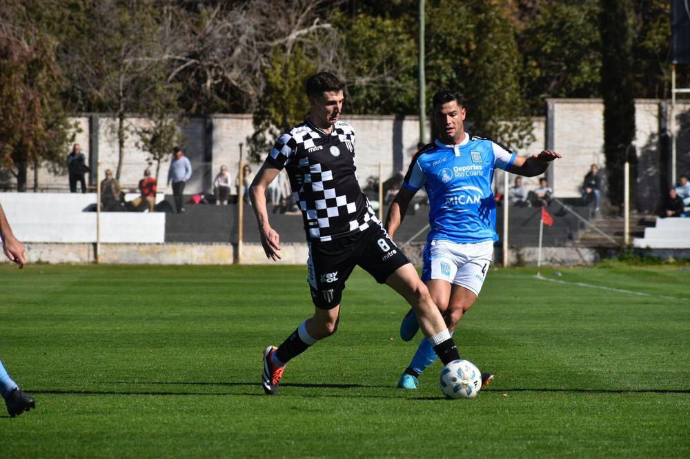 Gimnasia y Esgrima Mza. vs Estudiantes Río IV