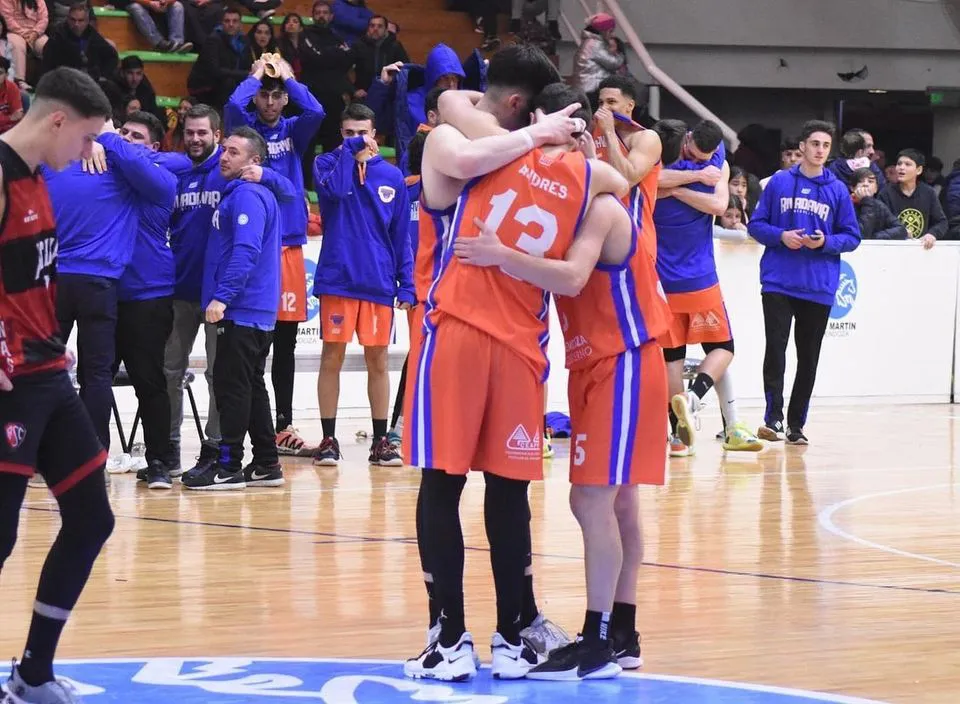 Basquet, Rivadavia campeón Superliga