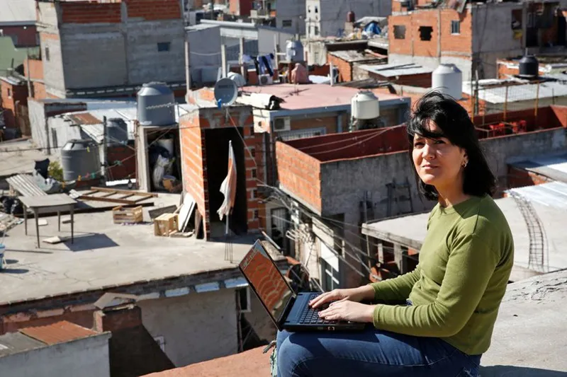 Gladys - Estudiado en el techo 