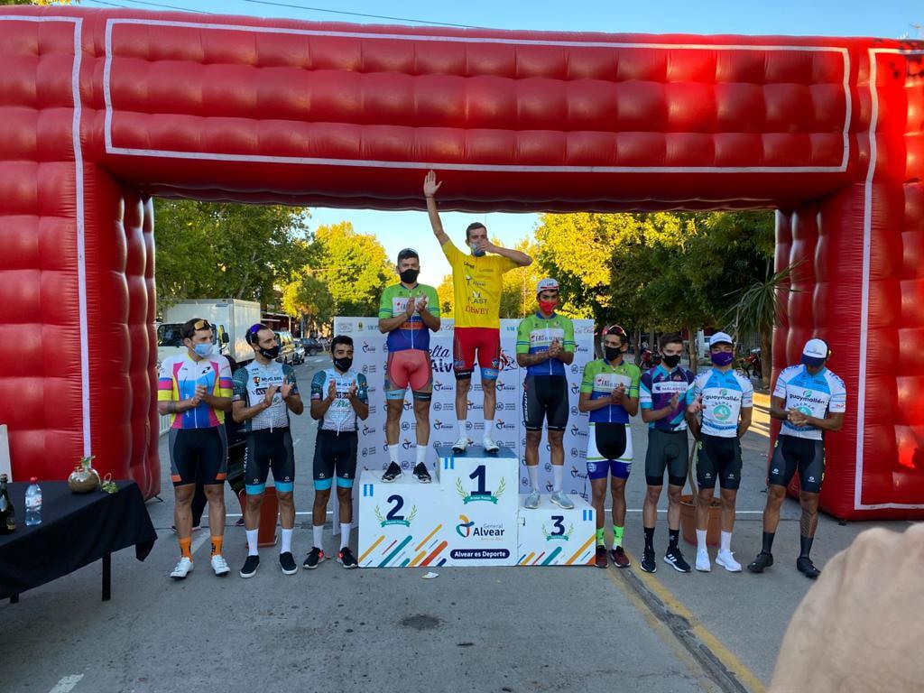 Vuelta de General Alvear, podio final