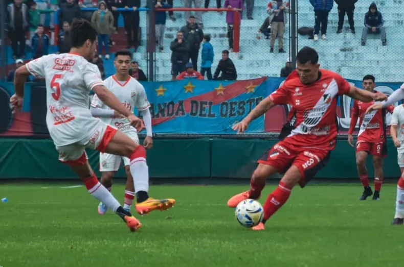Deportivo Maipú,, Arsenal de Sarandi