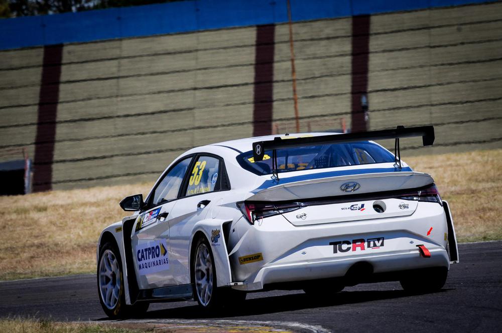 Nico Palau, debutó en el TCR Sudamericano