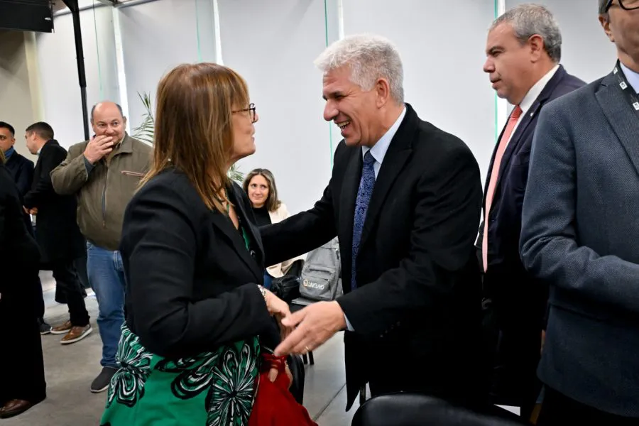 WhatsApp-Image-2025-04-04-at-11.25.25-AM-900x600