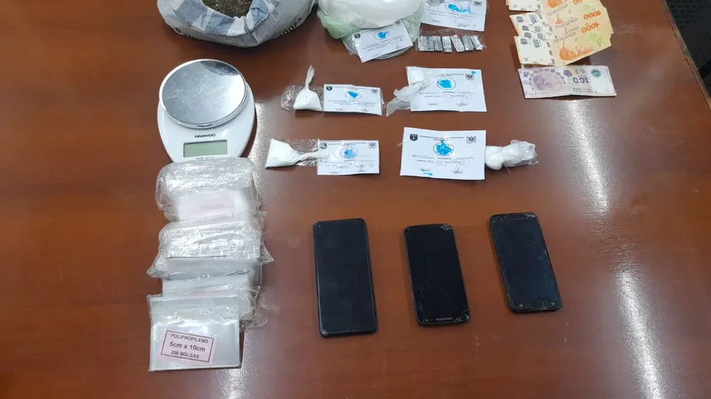 elementos kioskito de droga (3)