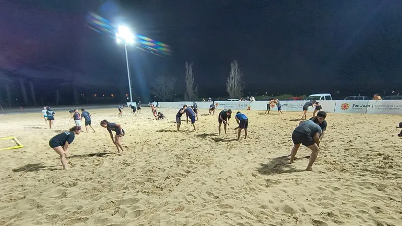 Lucha de playa, cierre de temporada